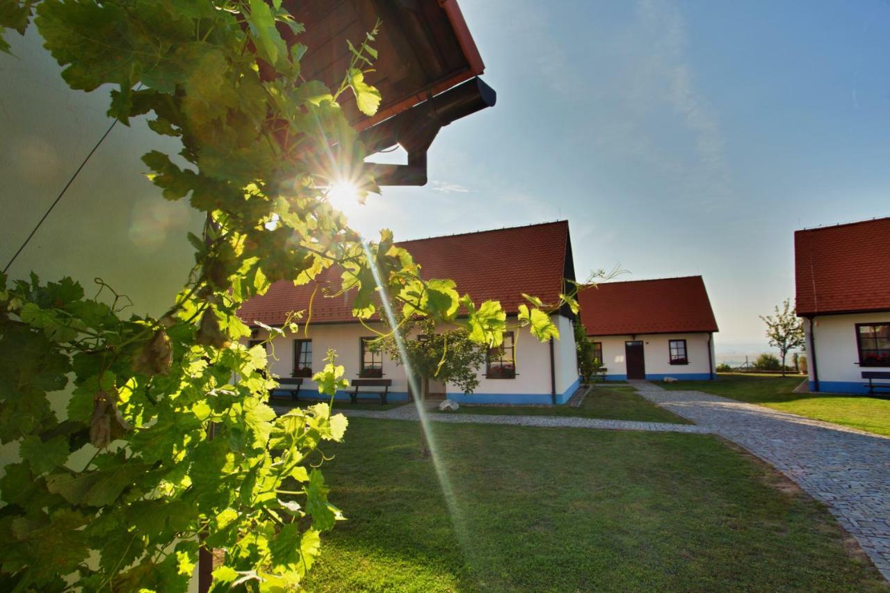 Bukovansky Mlyn Bukovany Exterior photo